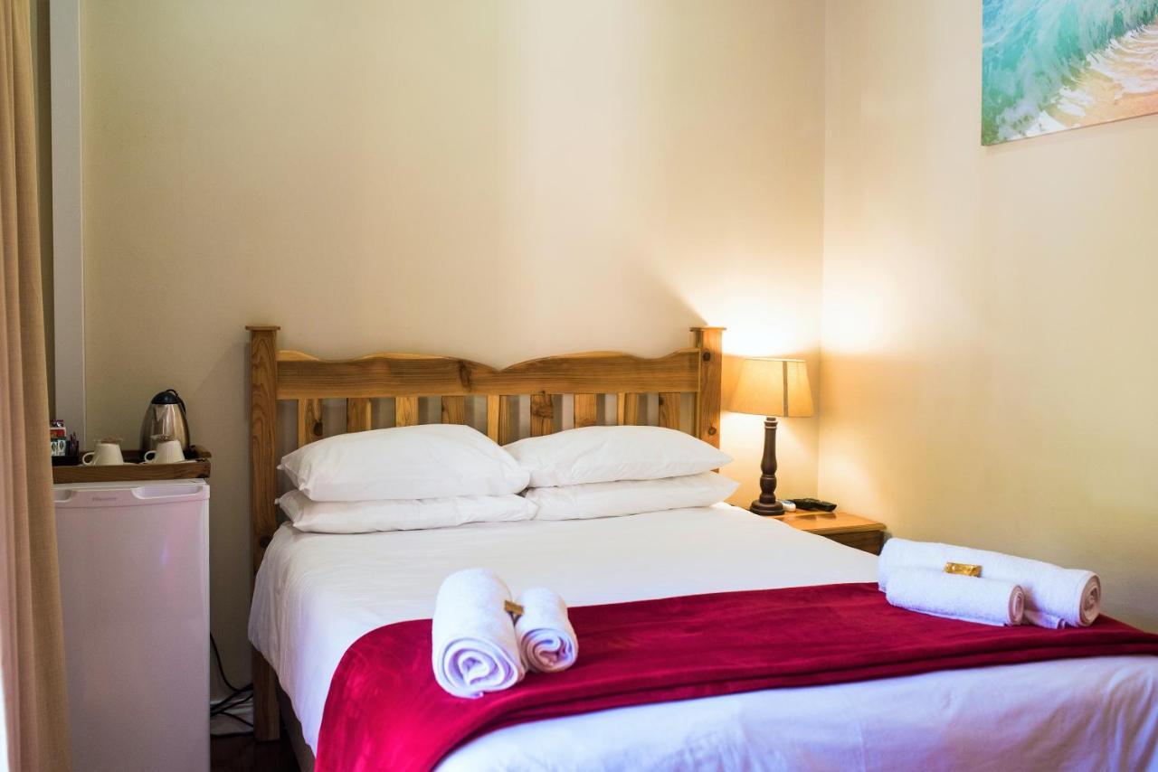The Tides Inn Bed And Breakfast Ντούρμπαν Εξωτερικό φωτογραφία